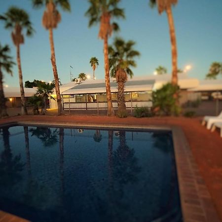 Bluestone Motor Inn Tennant Creek Esterno foto