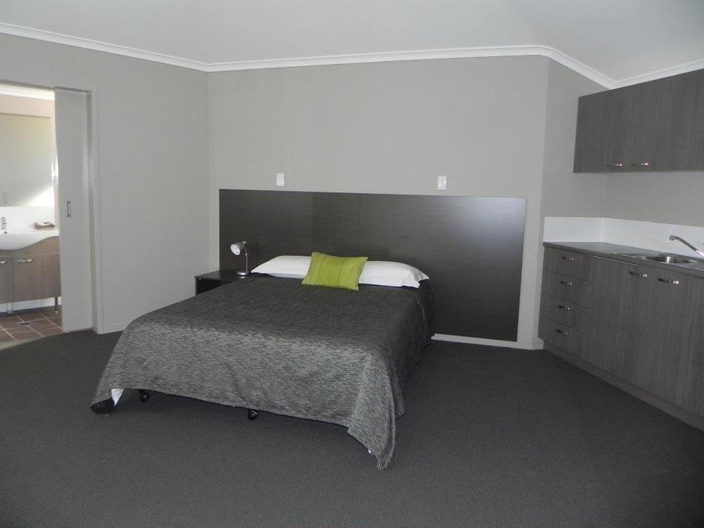 Bluestone Motor Inn Tennant Creek Esterno foto